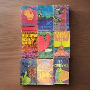 VTG Lot of 9 Little People's Paperbacks Children's Bible Verse Christian 1963/64
